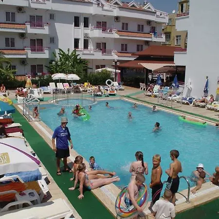 Aparthotel Rosy 3*