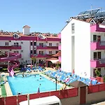 Aparthotel Rosy 3*