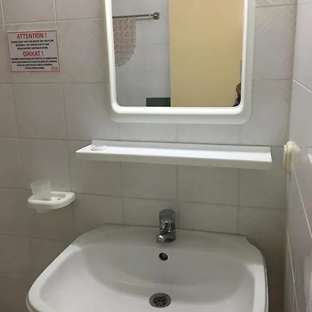 Apartmanhotel Rosy 3*
