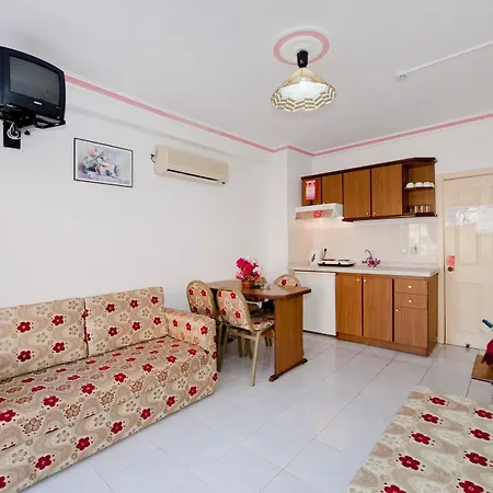 Rosy Hotel de apartamente 2*