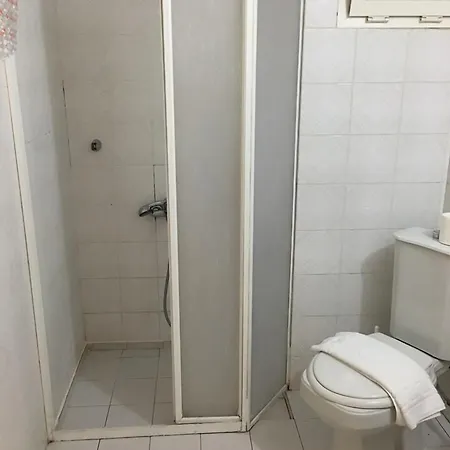 아파트호텔 Rosy 말마리스